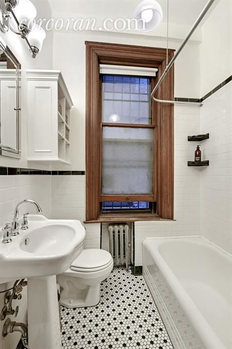 207 Park Pl, APT 1FW Photo 4 - CORCORAN-3795989